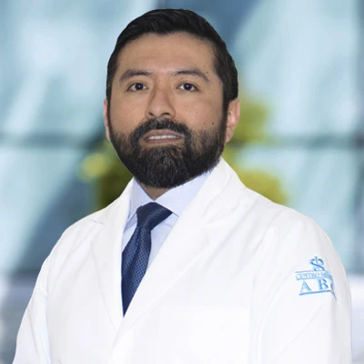 Dr. Jose Elihu Cuevas Castillejos del Centro Médico ABC, especialista en Medicina Interna