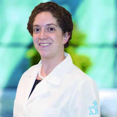 Dra Cecilia Nehmad Misri from ABC Medical Center., especialista en 