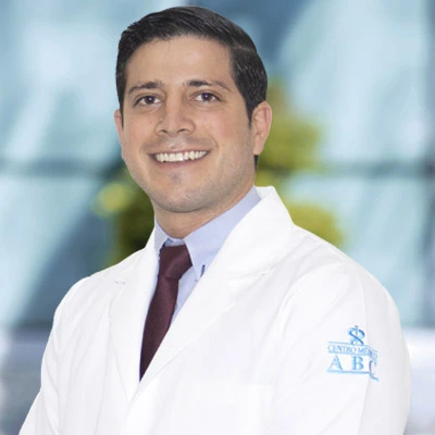 Dr Jorge Arturo Barraza Silva del Centro Médico ABC, especialista en Ortopedia y Traumatología