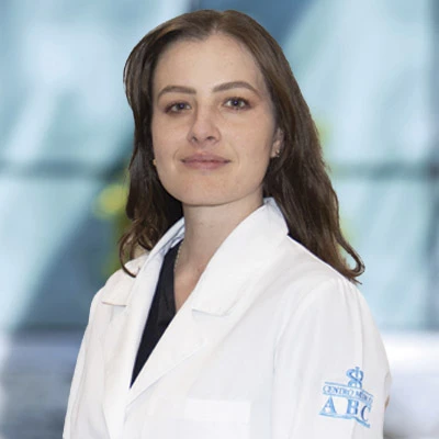 Dra Mariana Velez Pintado from ABC Medical Center., especialista en 