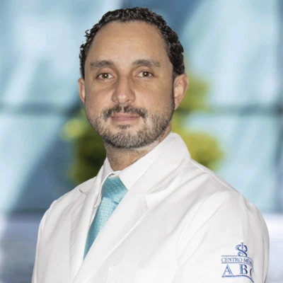 Dr. Pedro Arguelles Sangri from ABC Medical Center, specialist in Critical Care Medicine