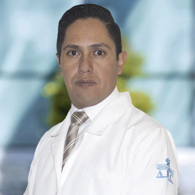 Dr Carlos Alberto Gutiérrez Rojas from ABC Medical Center., especialista en 