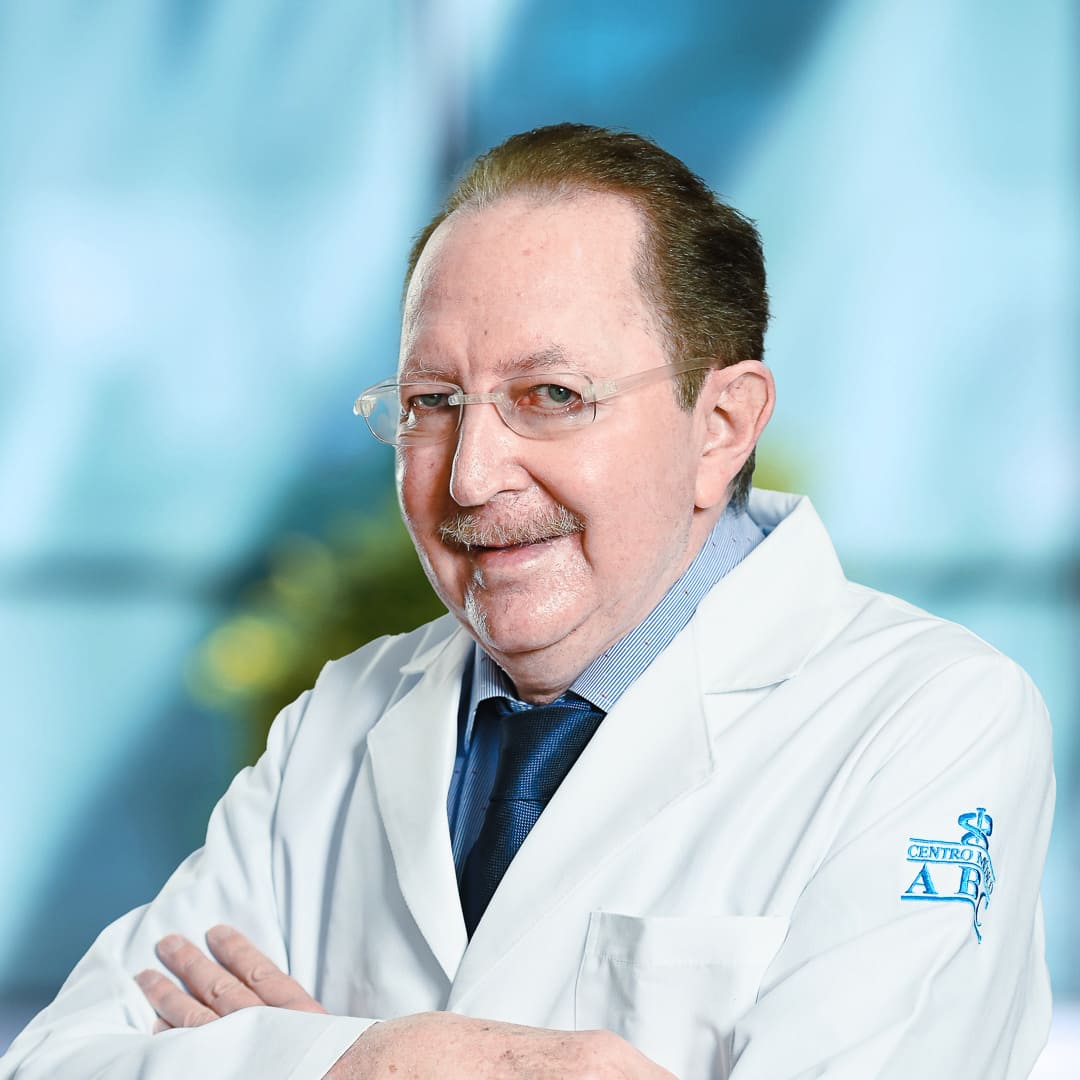 Dr Bernardo Strygler Zagursky del Centro Médico ABC, especialista en Geriatría