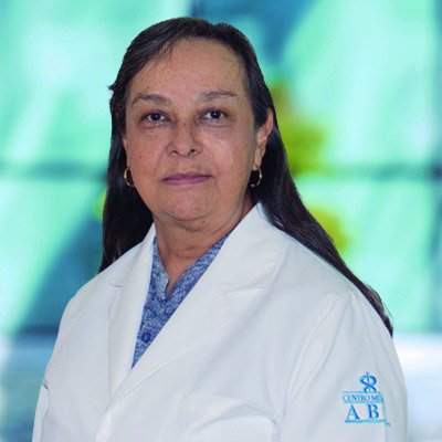 Lic Eva Andrea Belmar Pesch del Centro Médico ABC, especialista en Psicología