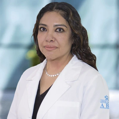 Dra Liliana Elizabeth Hernández Carpio from ABC Medical Center., especialista en 