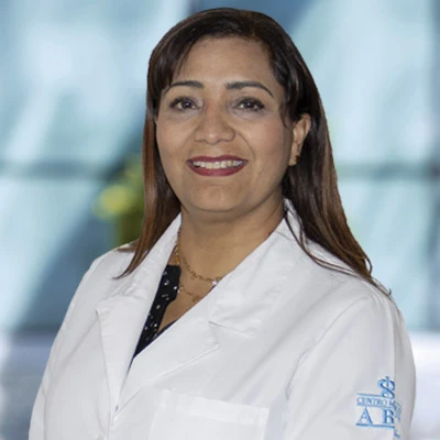Dra. Erika Vega Ayala del Centro Médico ABC, especialista en Anestesiología