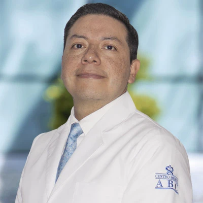 Dr Dr. Hans de Jesus Cruz Bolaños from ABC Medical Center, specialist in Internal Medicine
