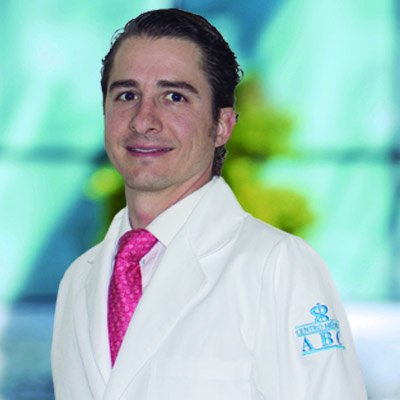Dr Alfonso Migoya Nuño del Centro Médico ABC, especialista en Ortopedia y Traumatología