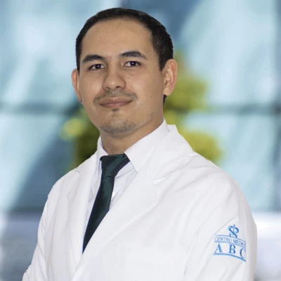 Dr Dr. Jonathan Alejandro Gomez Santillan from ABC Medical Center, specialist in Anesthesiology