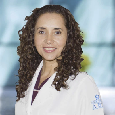 Dra Consuelo Irene Gutiérrez Colín del Centro Médico ABC, especialista en Oncología Medica