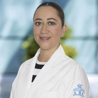 Dra Diana Gabriela Ruiz Meléndez del Centro Médico ABC, especialista en Cardiología Pediátrica