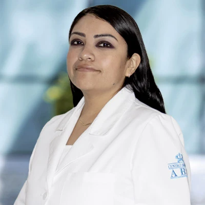 Dra. Katherine Bautista Jimenez del Centro Médico ABC, especialista en Cirugía Pediátrica