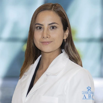 Dra Diana Stephanie Calva Ruiz from ABC Medical Center., especialista en 