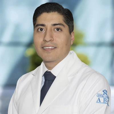 Dr Oscar Daniel Guerrero Ortiz from ABC Medical Center., especialista en 