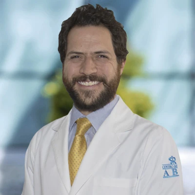 Dr Grisha Suquet Unkind from ABC Medical Center., especialista en 