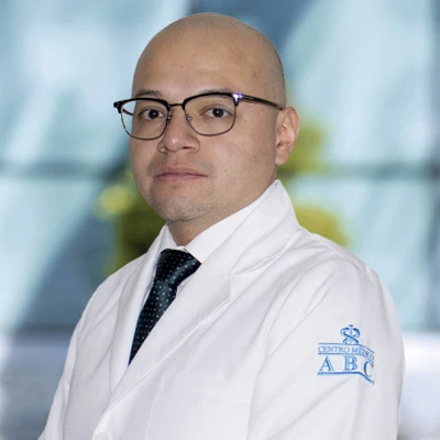 Dr. Ricardo Acuña Razo del Centro Médico ABC, especialista en Anestesiología