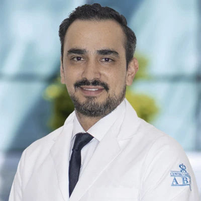Dr Pablo Zerón Pontones from ABC Medical Center., especialista en 