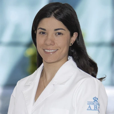 Dra Carla Lorena Reyes Perez del Centro Médico ABC, especialista en Otorrinolaringología y Cirugía de cabeza y cuello