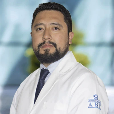 Dr Oscar Arturo Lozano Cruz from ABC Medical Center., especialista en 