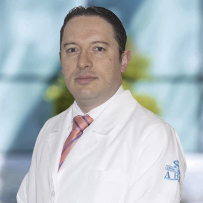 Dr Alejandro Herce Santisteban from ABC Medical Center., especialista en 
