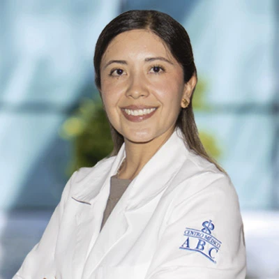 Dra. Idaleyvis German Cordoba del Centro Médico ABC, especialista en Anestesiología