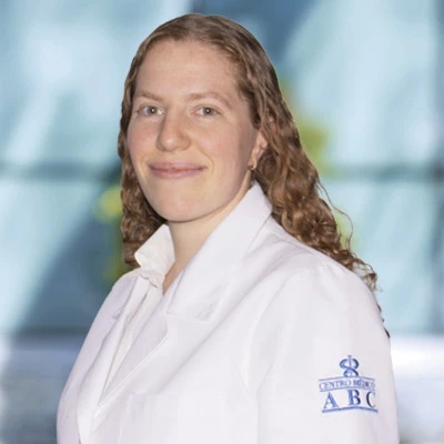 Dra. Raquel Cohen Shaooli del Centro Médico ABC, especialista en Medicina Interna
