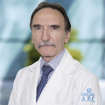 Dr Juan Manuel Arce Gonzalez del Centro Médico ABC, especialista en Cardiología Clínica