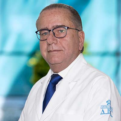 Dr Paul Jay Olsoff Pagovich del Centro Médico ABC, especialista en Cirugía Plástica, estética y reconstructiva