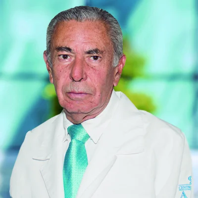 Dr José Manuel Unda Ugalde del Centro Médico ABC, especialista en Pediatría
