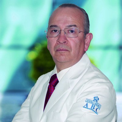 Dr Tenoch Herrada Pineda from ABC Medical Center., especialista en 