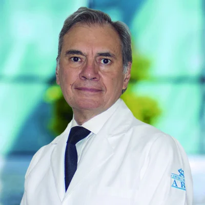 Dr Adalberto Ramón González Astiazarán del Centro Médico ABC, especialista en Neurología Pediátrica