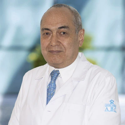 Dr. Bernardo Javier Fernandez Rivera del Centro Médico ABC, especialista en Anestesiología