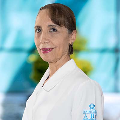 Dra María de Jesús Nambo Lucio del Centro Médico ABC, especialista en Hematología