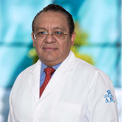 Dr José Manuel Otero García del Centro Médico ABC, especialista en Urología