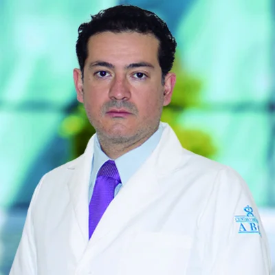 Dr Oscar Miguel Oliva Meza Hernandez from ABC Medical Center, specialist in Pediatrics