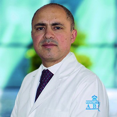 Dr Armando Castillejos Chévez del Centro Médico ABC, especialista en Oftalmología