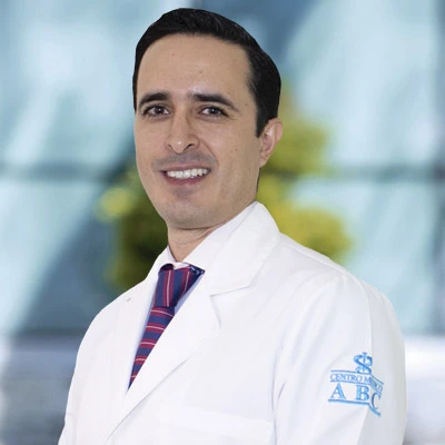 Dr Juan Francisco Molina López del Centro Médico ABC, especialista en Cirugía General