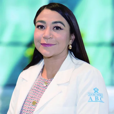 Dra Yazmín Galván Talamantes del Centro Médico ABC, especialista en Anestesiología