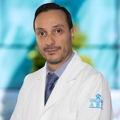 Dr Óscar Alberto Zumarán Cuéllar del Centro Médico ABC, especialista en Cirugía General