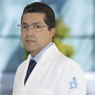 Dr Juan Pablo Camacho Montoya del Centro Médico ABC, especialista en Anestesiología