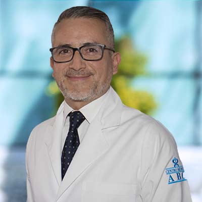 Dr Rodolfo Camilo Salazar Torres del Centro Médico ABC, especialista en Neonatología