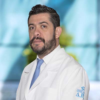 Dr Ildefonso Añorve Ramírez del Centro Médico ABC, especialista en Anestesiología