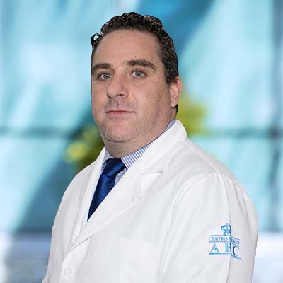 Dr Jonathan Alfredo Maya Epelstein del Centro Médico ABC, especialista en Pediatría