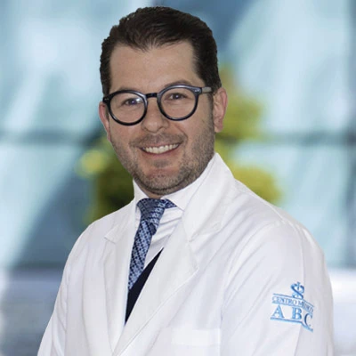 Dr Andre Victor Baldin from ABC Medical Center., especialista en 