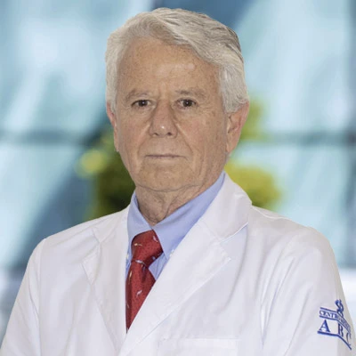 Dr Dr. Mauricio Vasconcelos Allende del Centro Médico ABC, especialista en Ginecología y Obstetricia