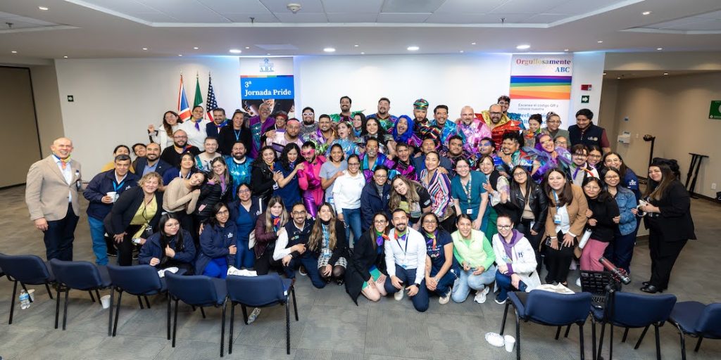 Asistentes de la 3ra. Jornada Pride realizada en el Centro Médico ABC, Campus Santa Fe. 
