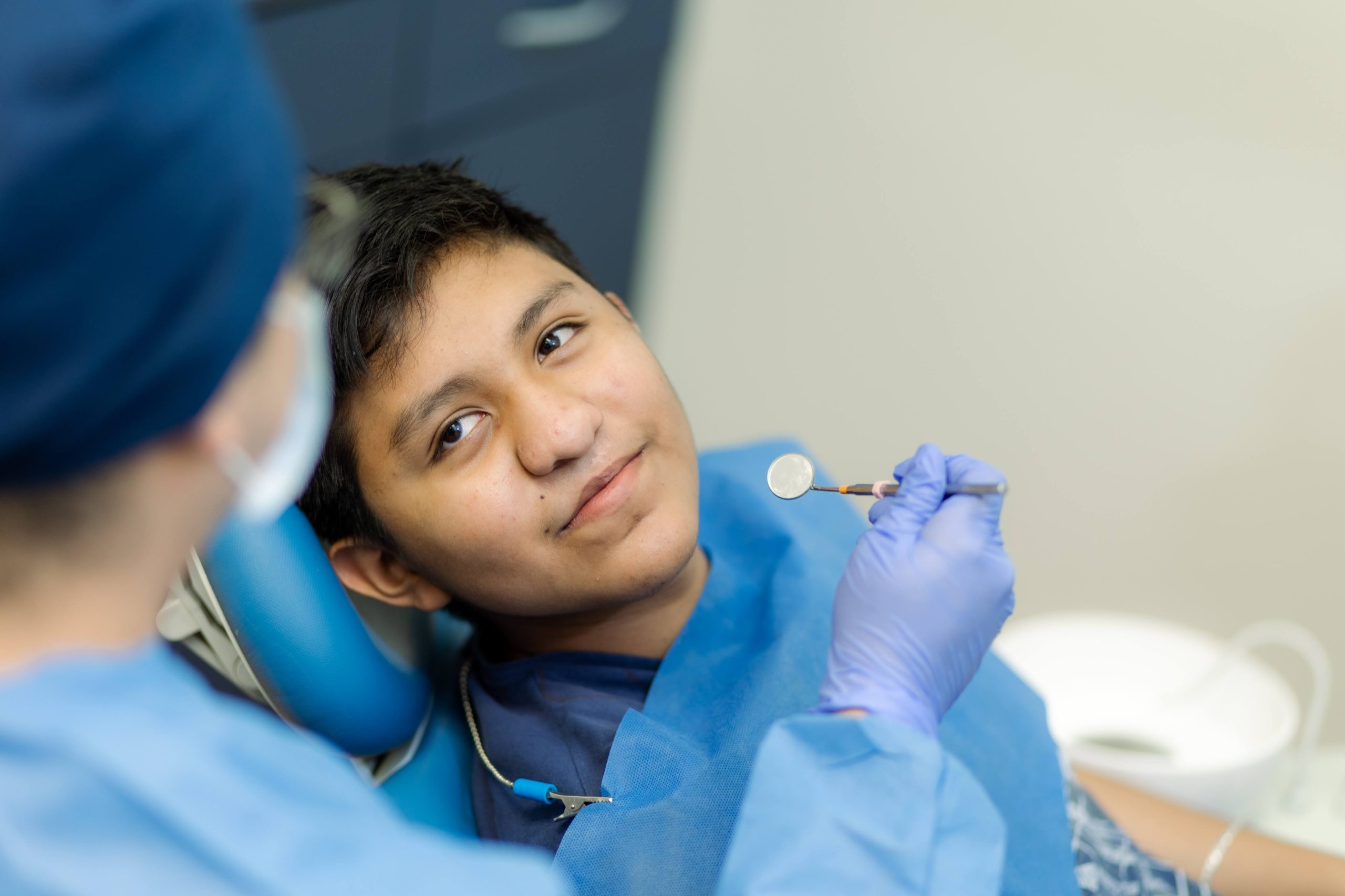 Odontología: Preparación y cuidados previos a la cirugía de labio y paladar hendido.