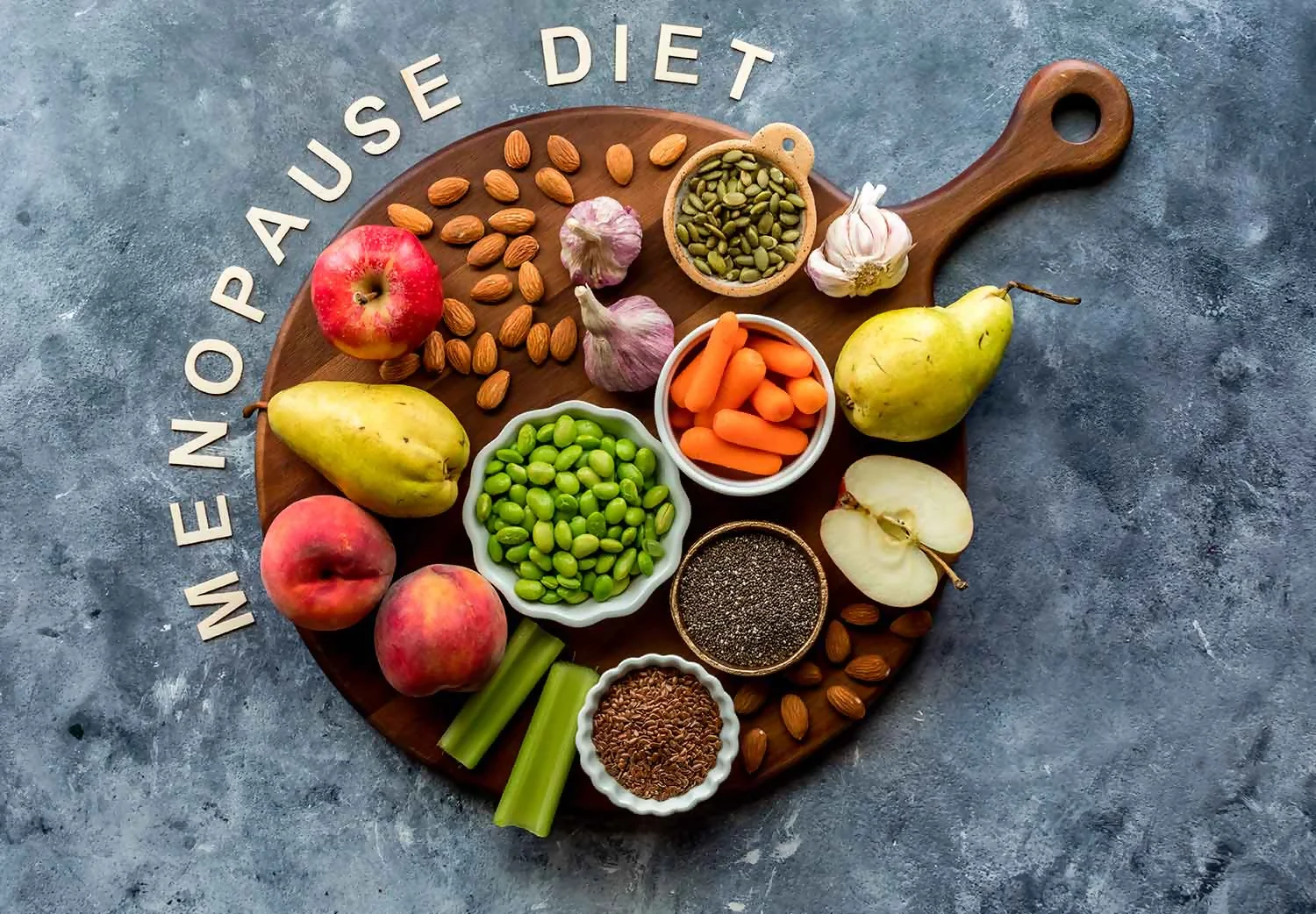 Foto de alimentos que permiten lograr el cómo bajar de peso en la menopausia, con comida saludable. Foto de alimentos que permiten lograr el cómo bajar de peso en la menopausia, con comida saludable.