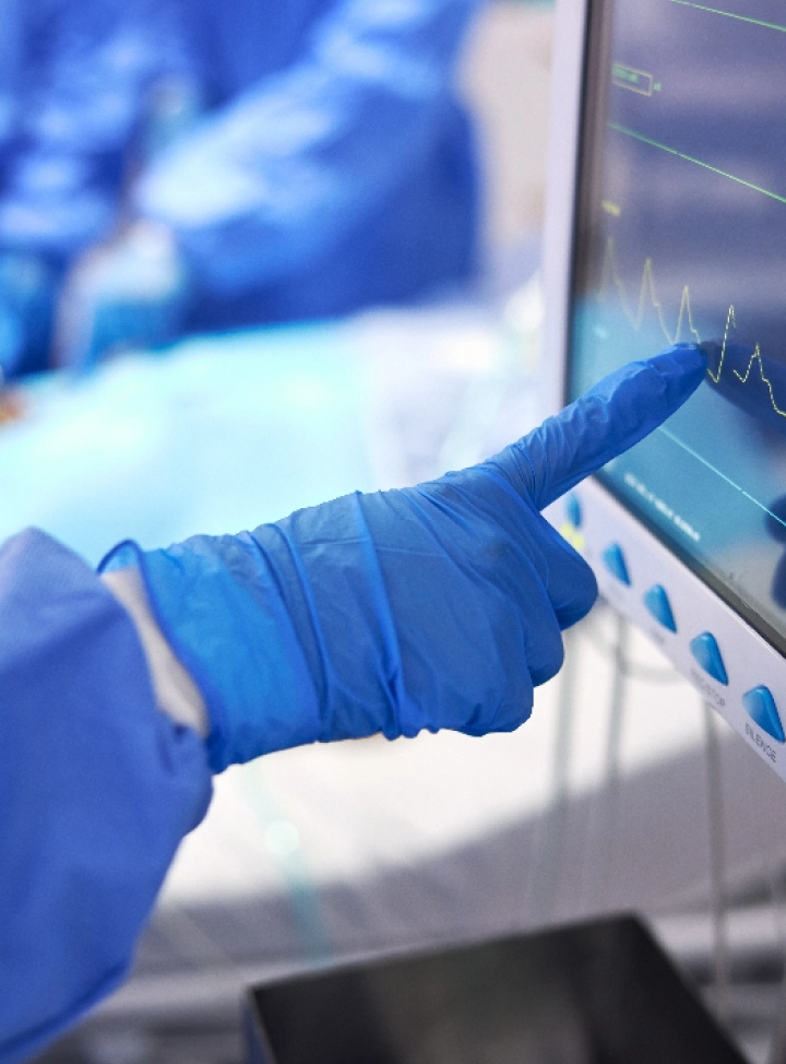 Clínicas Cardiovasculares Clínicas Cardiovasculares