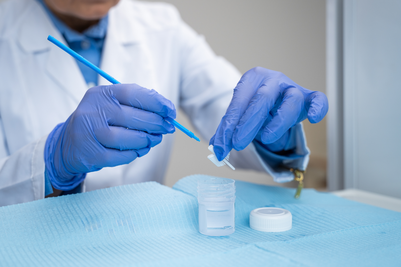 Preparación de muestra celular para estudios biomoleculares de oncología de precisión. Preparación de muestra celular para estudios biomoleculares de oncología de precisión.